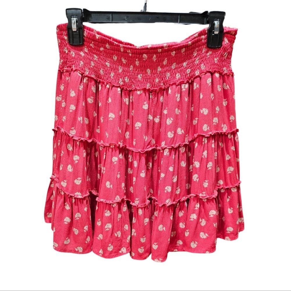 American Eagle Ditsy Floral Smocked Waist Tiered Pull On Mini Skirt Size…